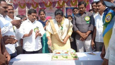 అభివృద్ధికి మారుపేరు చంద్రబాబు నాయుడు అభివృద్ధికి మారుపేరు చంద్రబాబు నాయుడు