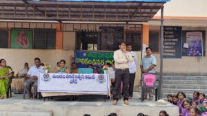 చట్టాలను సద్వినియోగం చేసుకోవాలి