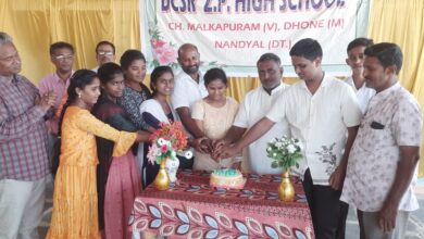 మంచి ఫలితాలు సాధించిన చిన్న మల్కాపురం విద్యార్థులు